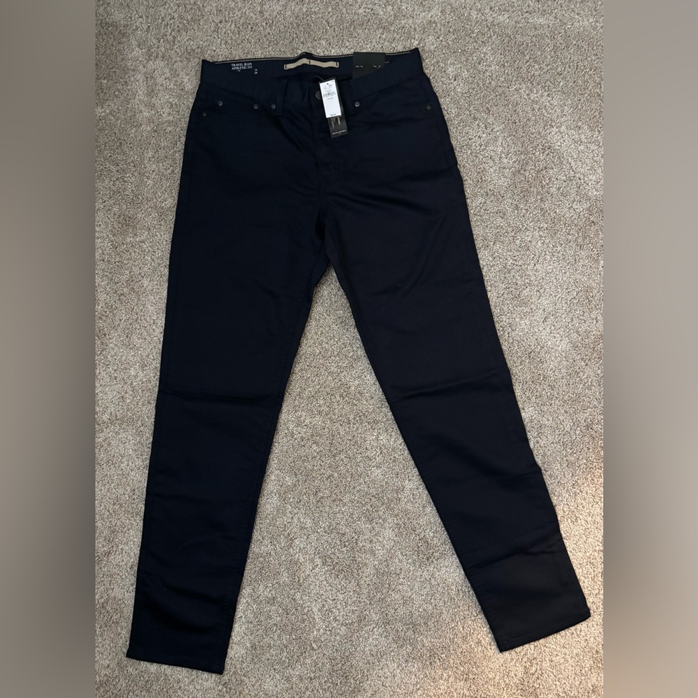 Banana Republic Outlet Travel Jean Athletic Fit 31x34 Navy